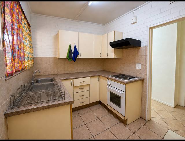 3 BEDROOM HOUSE FOR SALE IN VANDERBIJLPARK CW 6
